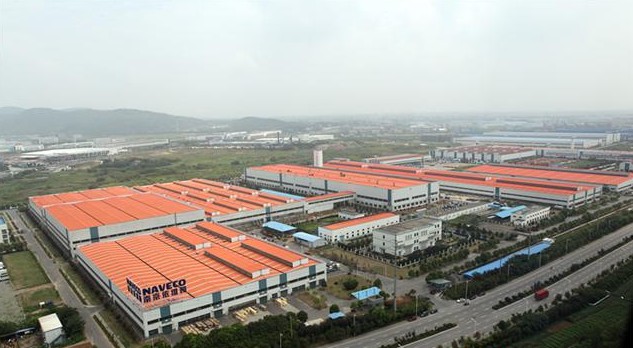 德钦南京依维柯